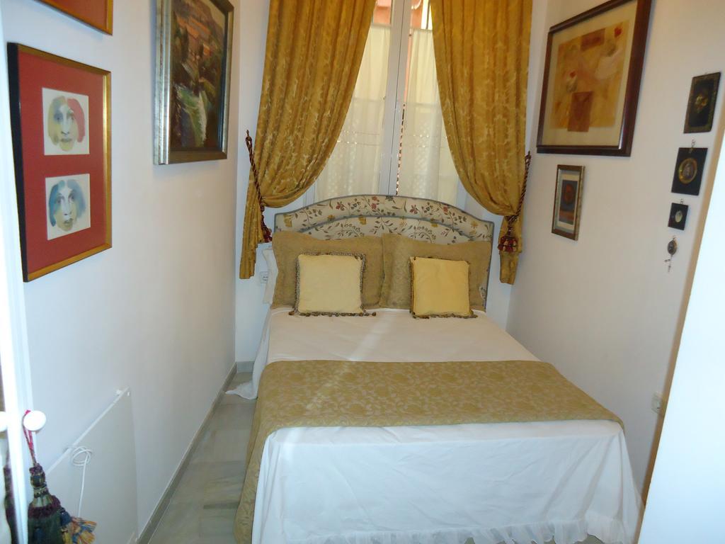 Casa Senorial En Sevilla Centro,Calle Marmoles Екстер'єр фото