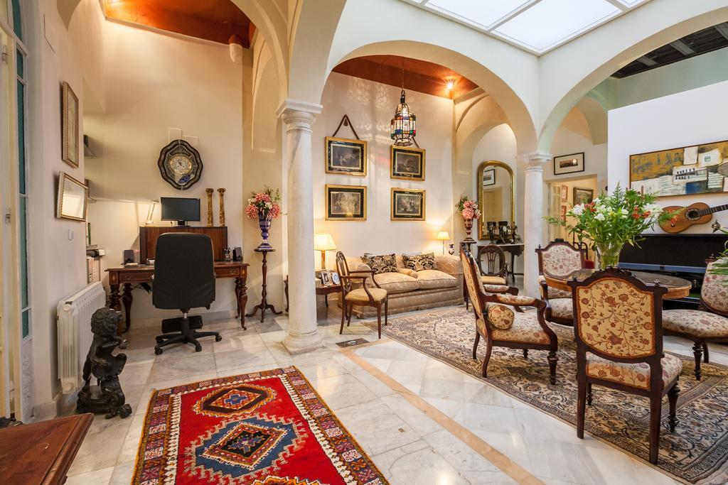 Casa Senorial En Sevilla Centro,Calle Marmoles Екстер'єр фото